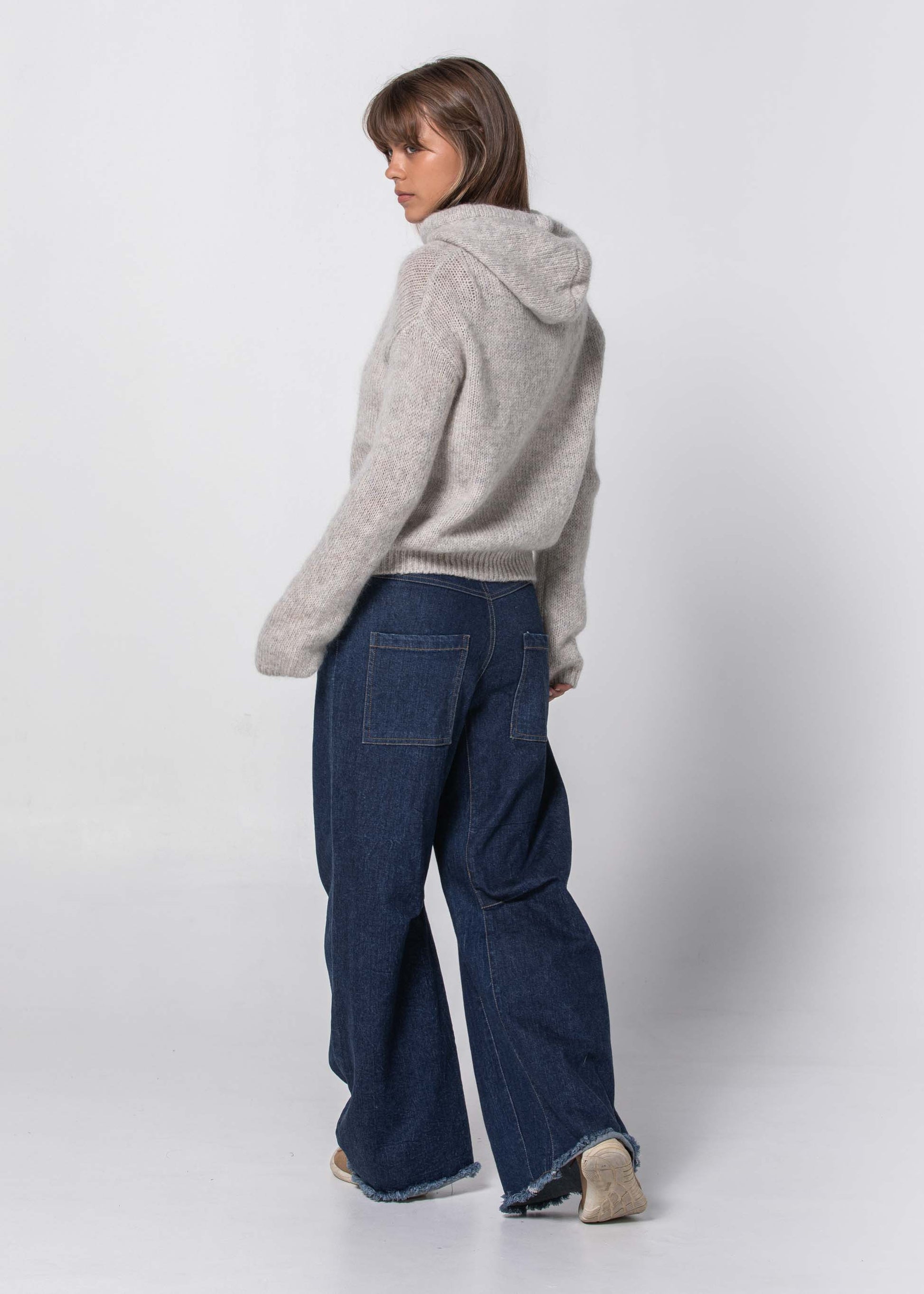 Osito Fluffy Hood WE-AR Osito Fluffy Hood | Sustainable Yoga & Off-Duty Wear