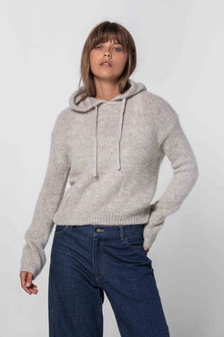 Osito Fluffy Hood WE-AR Osito Fluffy Hood | Sustainable Yoga & Off-Duty Wear