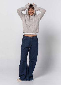 Osito Fluffy Hood WE-AR Osito Fluffy Hood | Sustainable Yoga & Off-Duty Wear