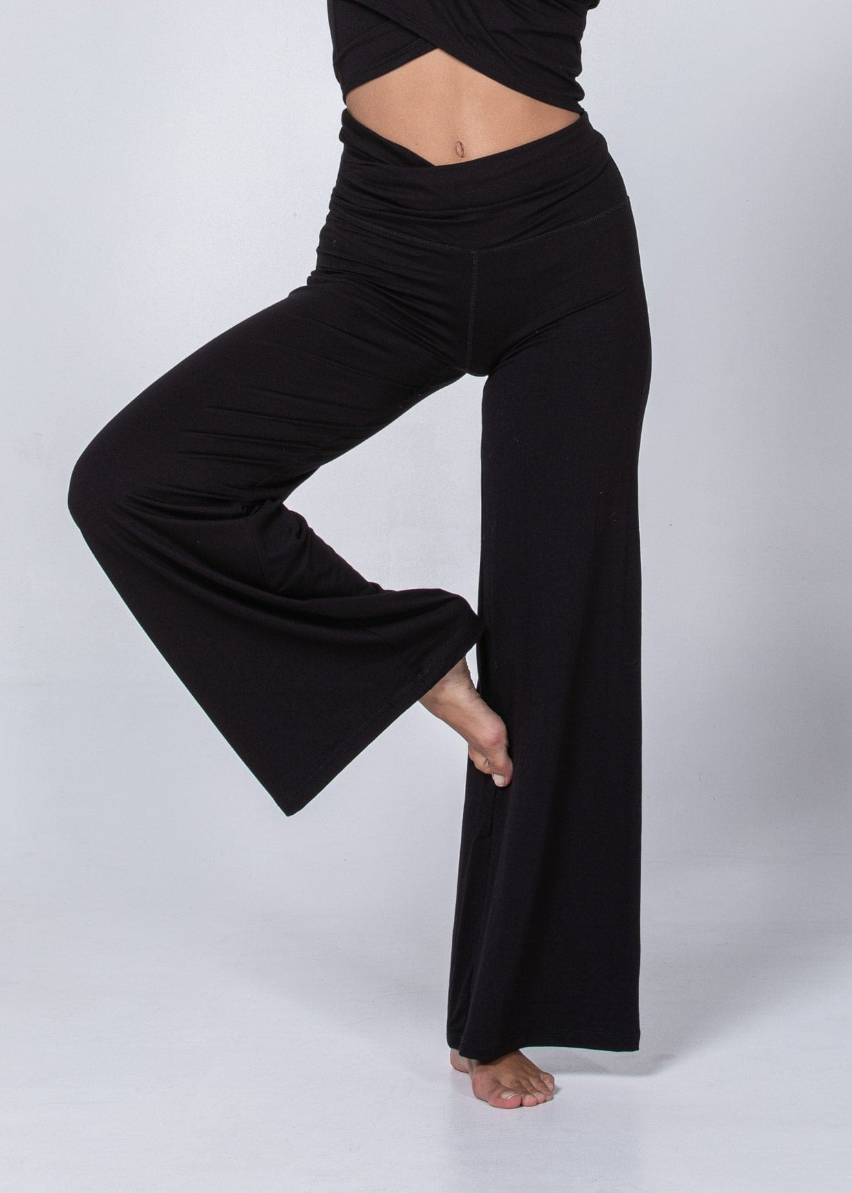 Origami Pants 2.0 WE-AR Origami Pants 2.0 | Sustainable Yoga & Off-Duty Wear